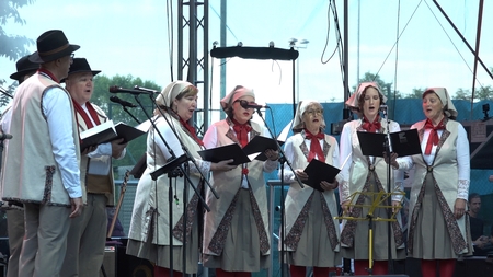 Cantate Domino (2)